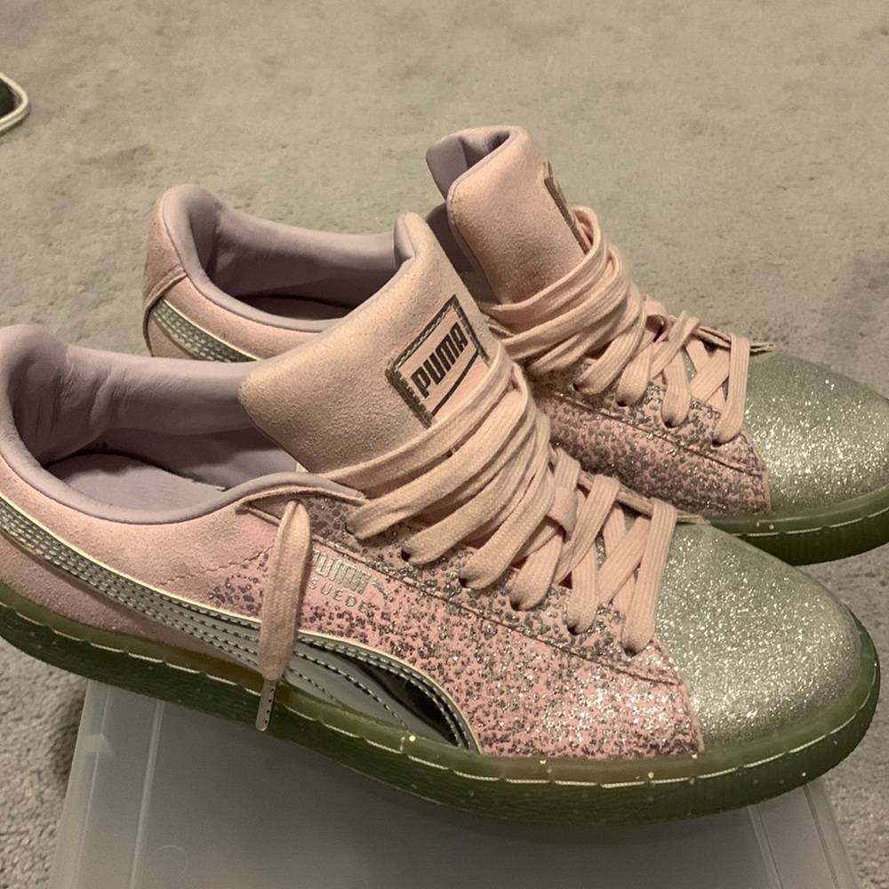 Selling authentic Puma Sophia Webster Suede Glitter Princess